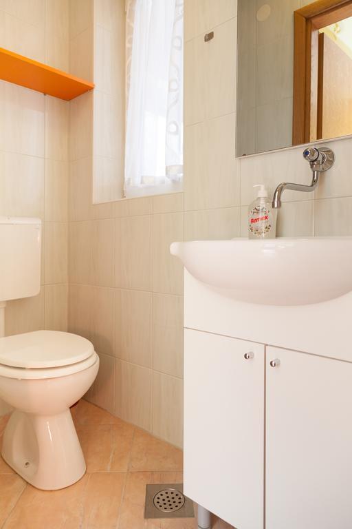 House Plitvice Villa Plitvička Jezera Стая снимка